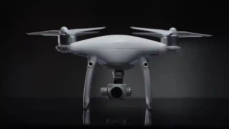 Announced: The DJI Phantom 4 Pro Quadcopter