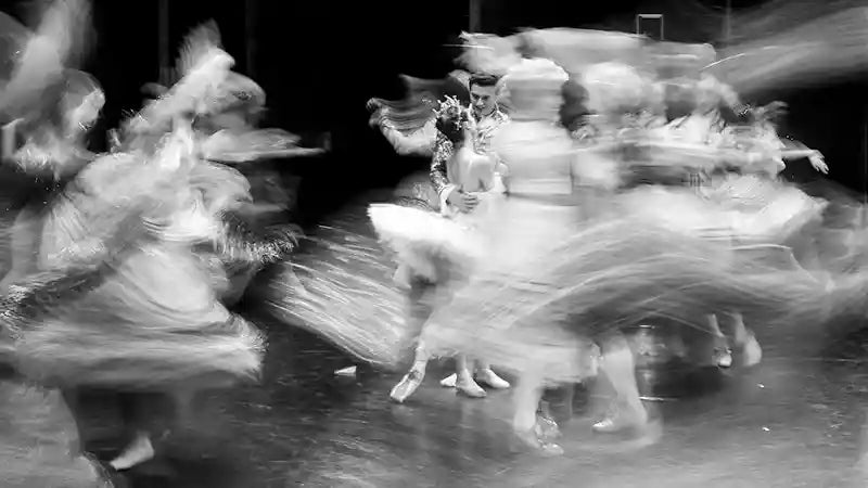 Capturing The Magic of A Moment with Nardus Engelbrecht