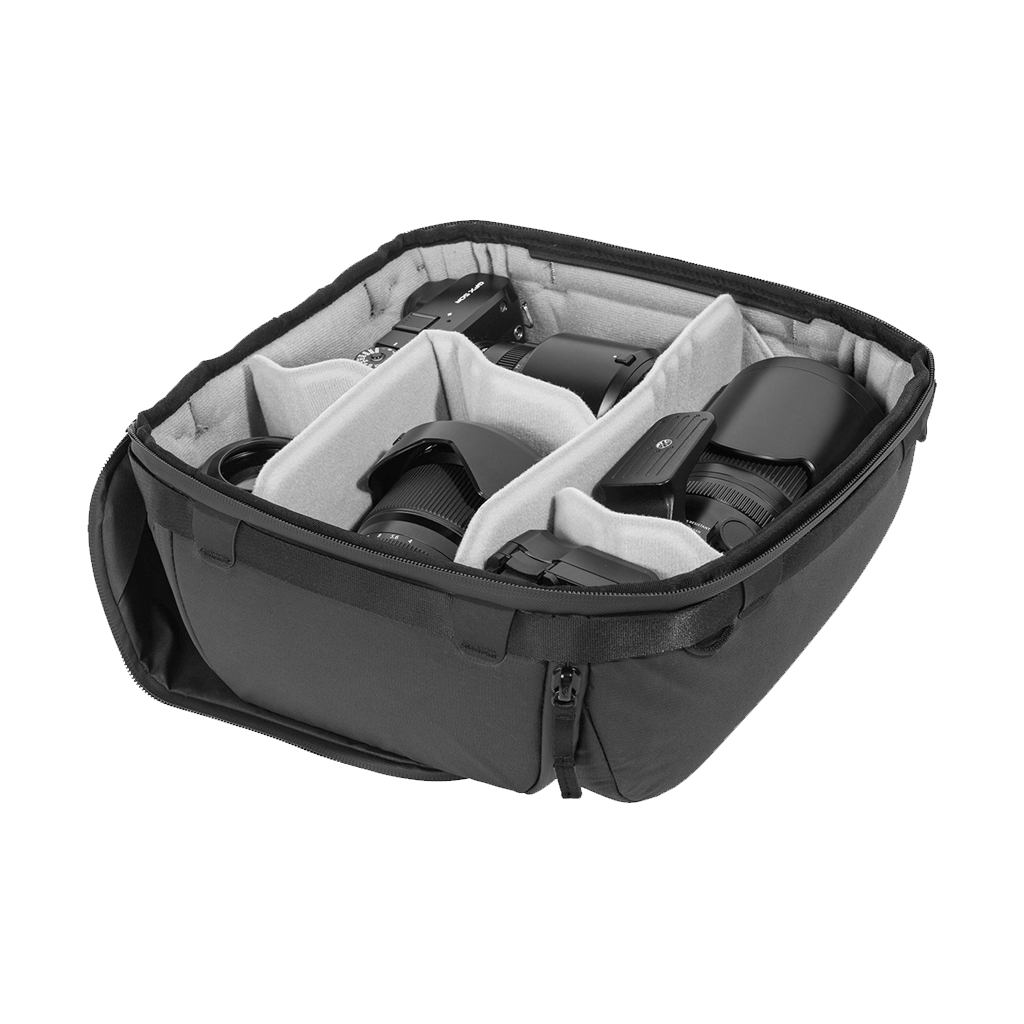 Peak Design Camera Cube V2 (Black, Medium)