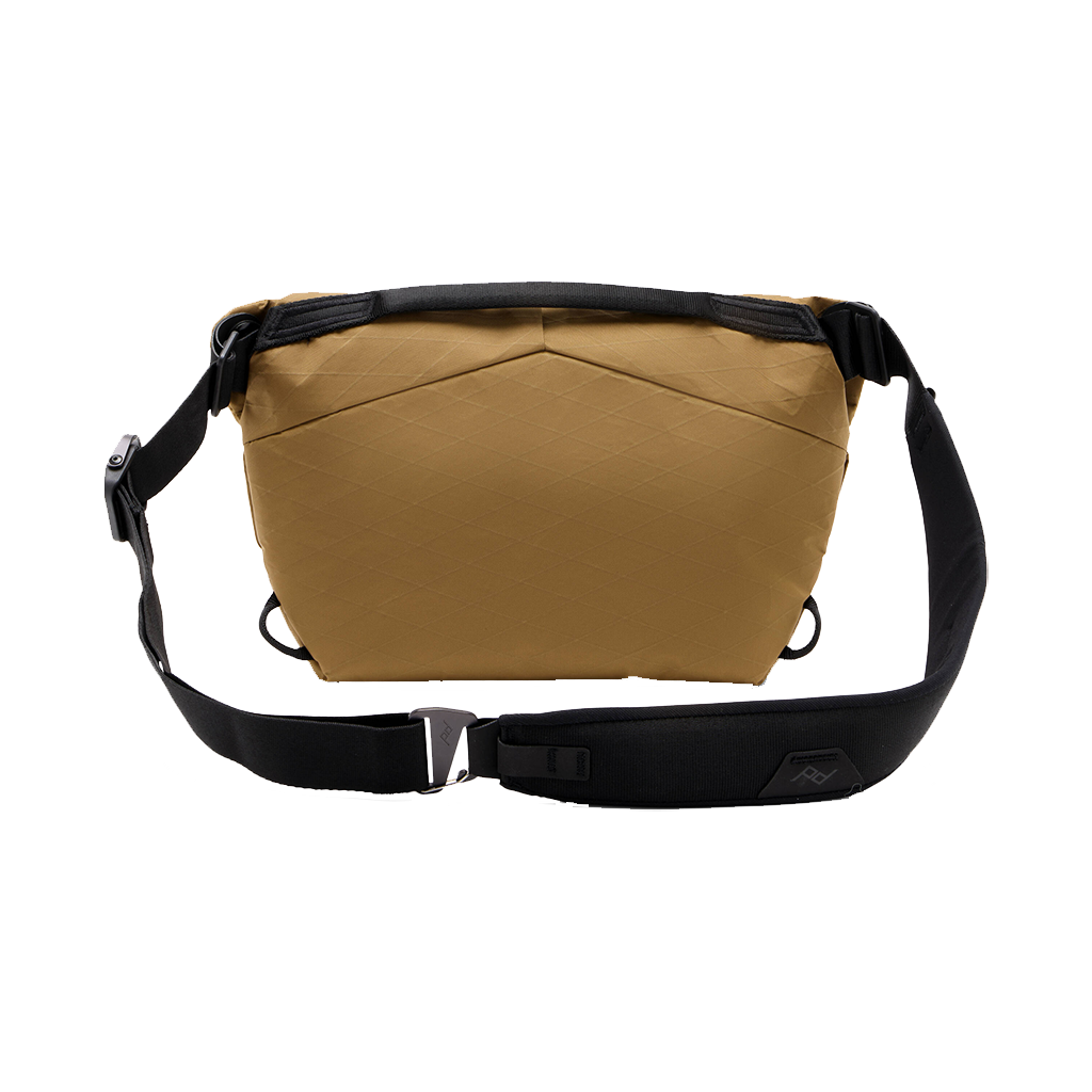 Peak Design Everyday Sling 3L v2 (Coyote - X-Pac)