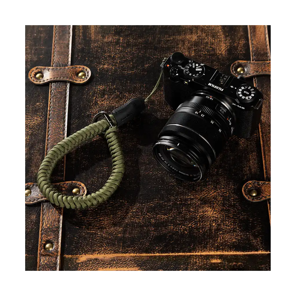 SmallRig Universal Braided Wristband (Green)