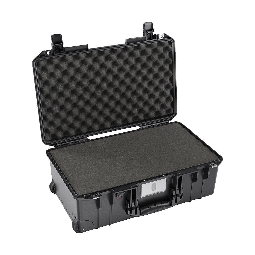 Pelican 1535 Air Wheeled Case with Pick-N-Pluck Foam (Black)