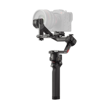 DJI RS 4 Pro Gimbal Stabilizer Combo