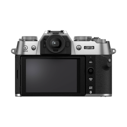 Fujifilm X-T50 Mirrorless Camera with 15-45mm f/3.5-5.6 Lens (Silver)
