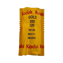 Kodak Professional Gold 200 Color Negative Film (120 Roll Film)