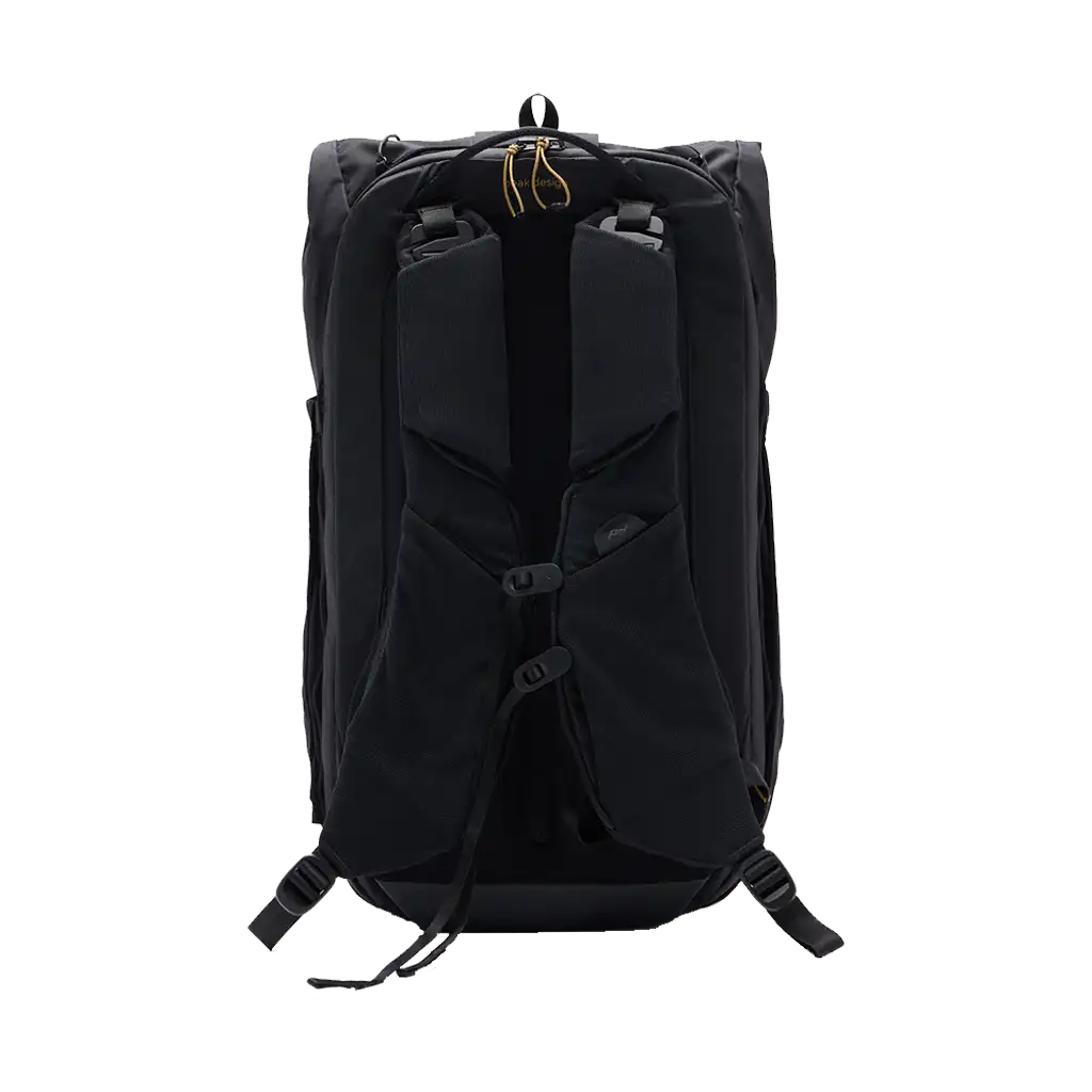 Peak Design Outdoor Backpack (Black, 18L)