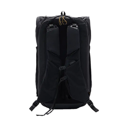 Peak Design Outdoor Backpack (Black, 18L)