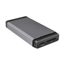 SanDisk PRO-READER SD and microSD Card Reader