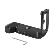 SmallRig L-Bracket for Sony a7 III, a7R III, and a9