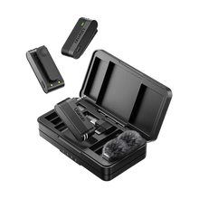 Ulanzi A100 2-Person Wireless Microphone System for Cameras and Mobile Devices (2.4 GHz)