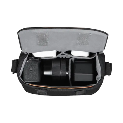 Ulanzi F02 Camera Sling Bag (Black, 4L)