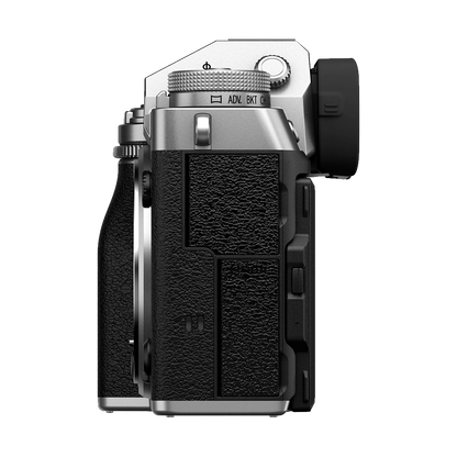 Fujifilm X-T5 Mirrorless Camera with XF 16-50mm f/2.8-4.8 Lens (Silver)