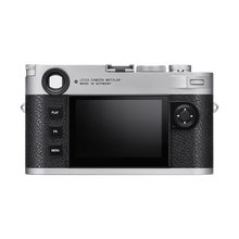 Leica M11 Digital Rangefinder Camera (Silver Chrome)