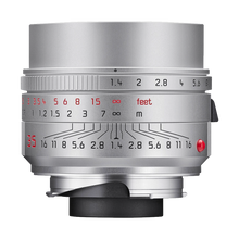 Leica Summilux-M 35mm f/1.4 ASPH. Lens (Silver, 2022 Version)
