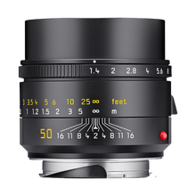 Leica Summilux-M 50 f/1.4 ASPH. Lens (Black)