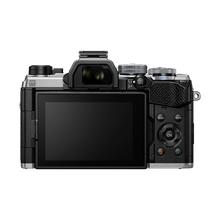 OM SYSTEM OM-5 Mirrorless Camera (Silver)