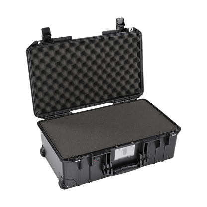 Pelican 1535 Air Wheeled Case with Pick-N-Pluck Foam (Black)