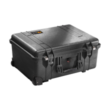 Pelican 1560 Case with Foam (Black)