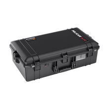 Pelican 1605 Air Case with Pick-N-Pluck Foam (Black)