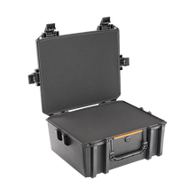 Pelican Vault V600 Large Equipment Case with Foam Insert (Black)