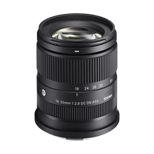 Sigma 18-50mm f/2.8 DC DN Contemporary Lens for Leica L